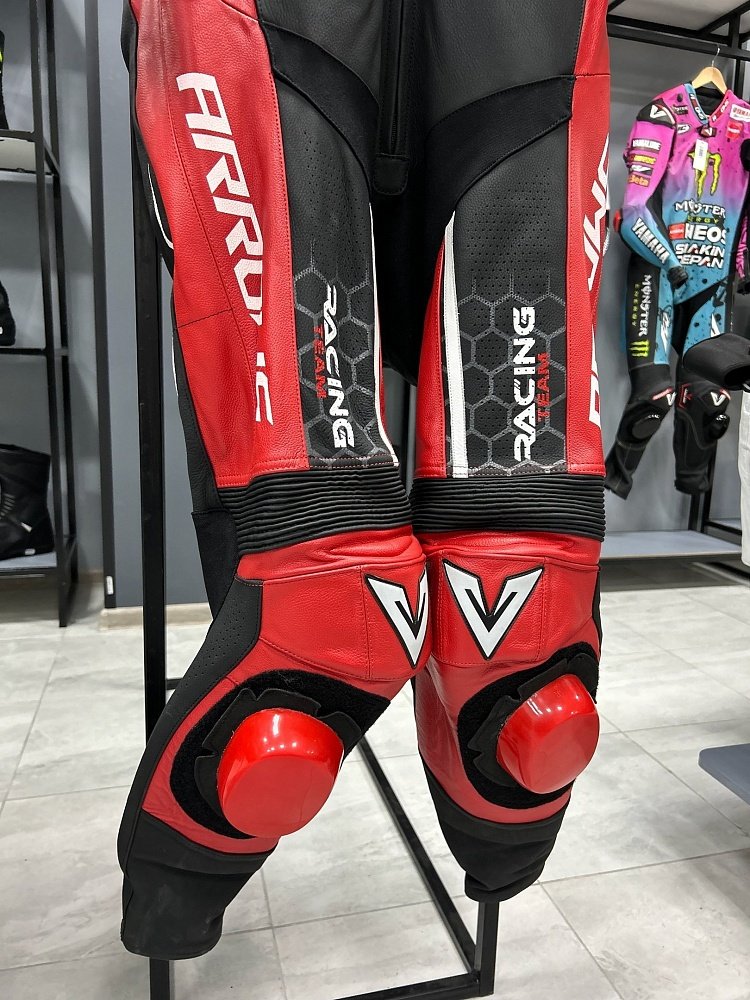 Мотокомбинезон Arrows