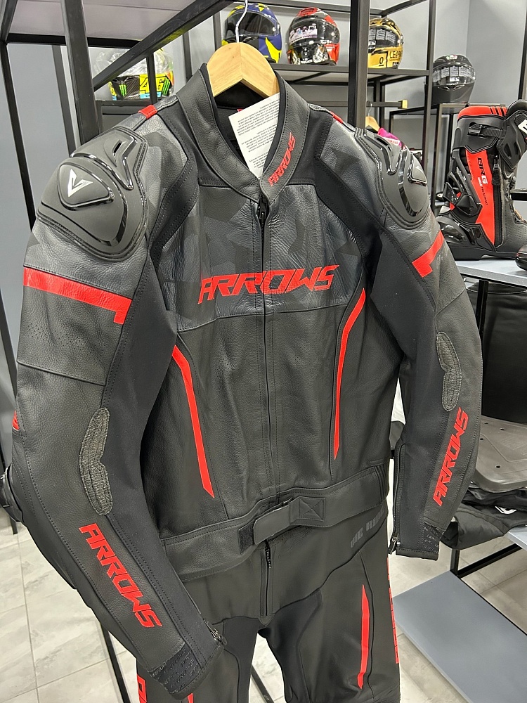 Мотокомбинезон Arrows Deca