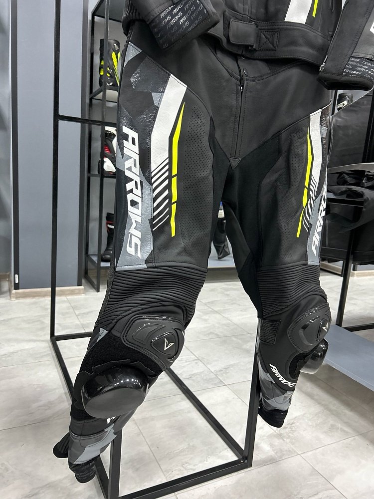 Мотокомбинезон Arrows Camo
