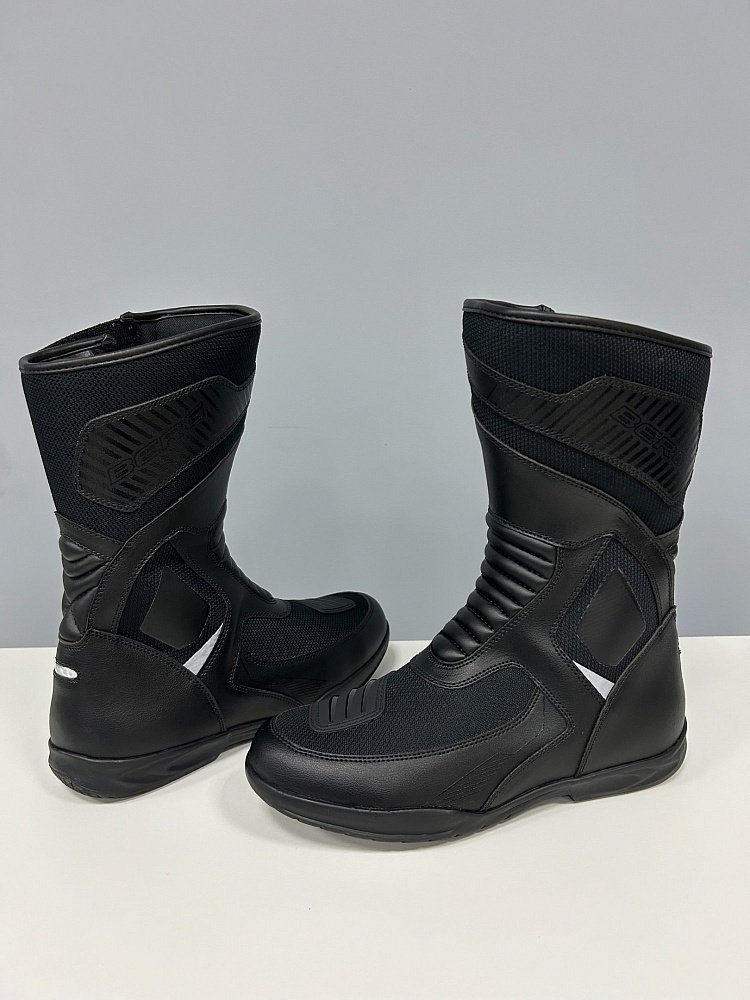 Мотоботы гоночные Berg Attico