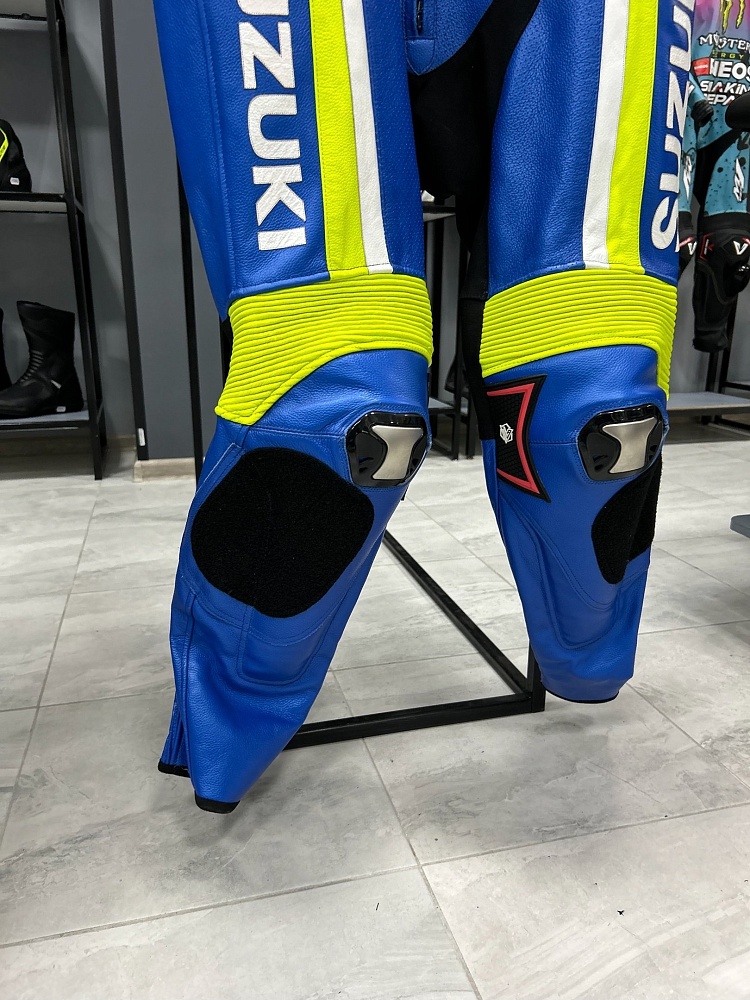 Мотокомбинезон AKULA Suzuki