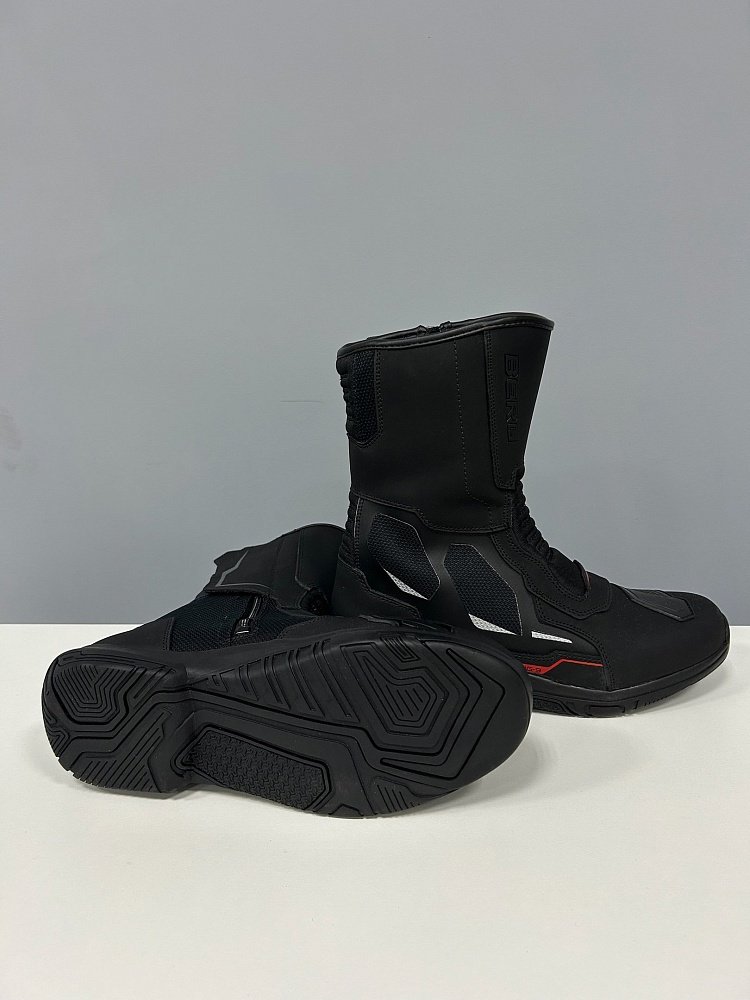 Мотоботы гоночные Berg Aldo Black