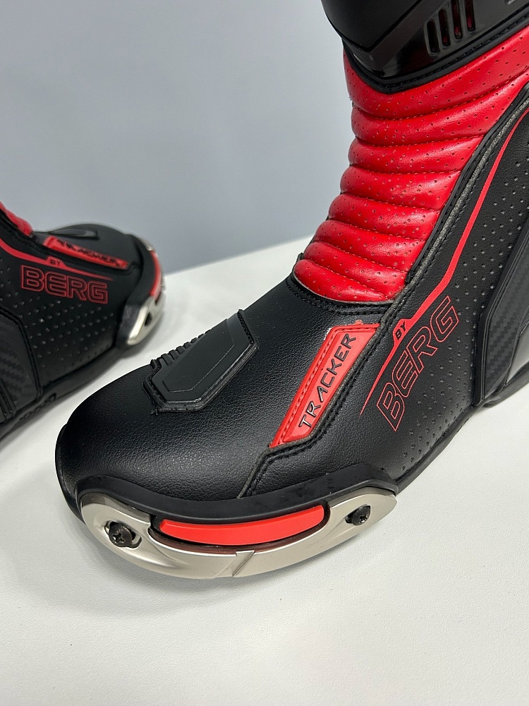 Мотоботы гоночные BERG Tracker red