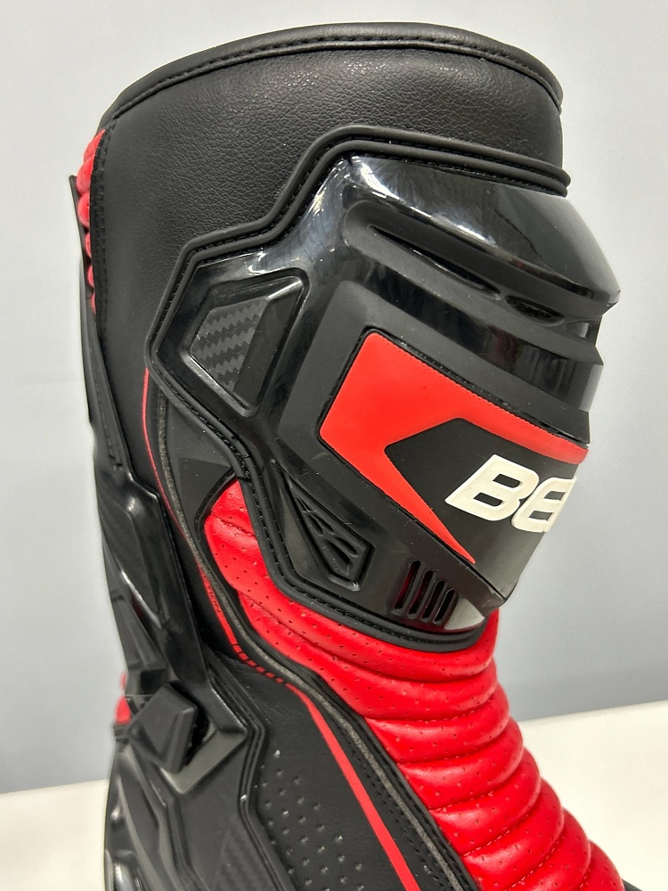 Мотоботы гоночные BERG Tracker red