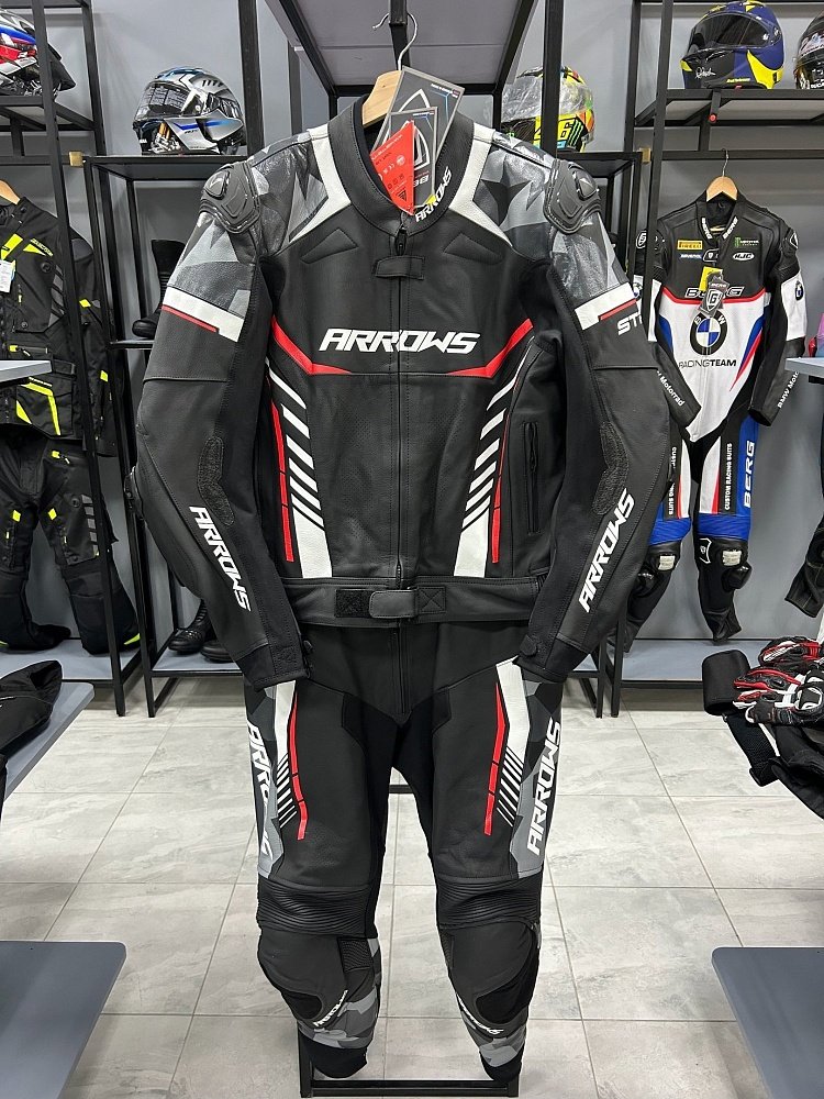 Мотокомбинезон Arrows 2