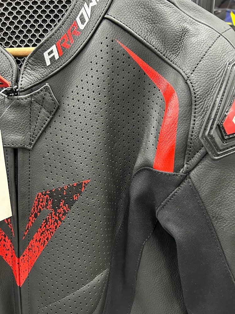 Мотокомбинезон Arrows StR